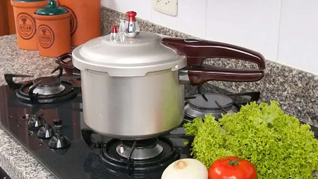 Tender and Juicy: How to Cook Shredded Chicken in a Pressure Cooker