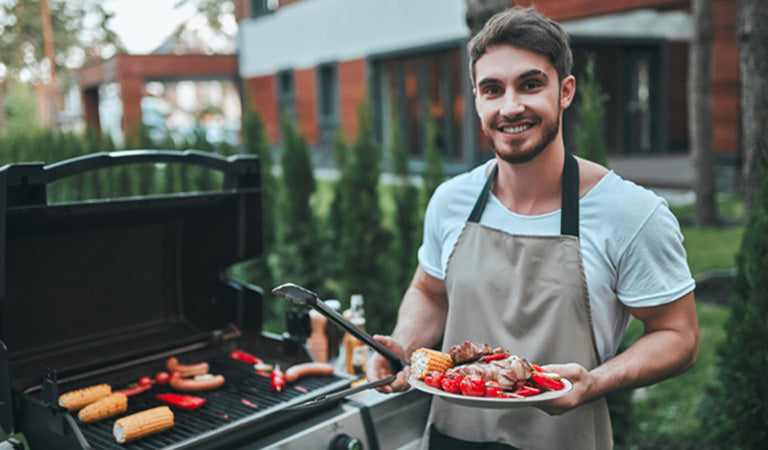 Grilling aprons with built-in tools: Enhance Your BBQ Experience