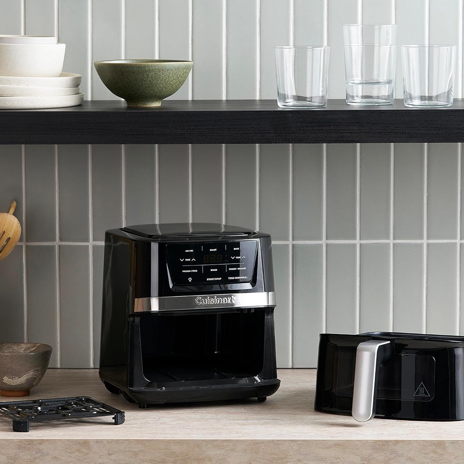 Cuisinart Air Fryer Oven, 2.6-Qt Basket Stainless Steel Air Fryer, Kitchen Dishwasher-Safe Parts with 3 Presets to Roast, Bake, & Air Fry, Quick & Easy Electric Fryer Meals, AIR-80