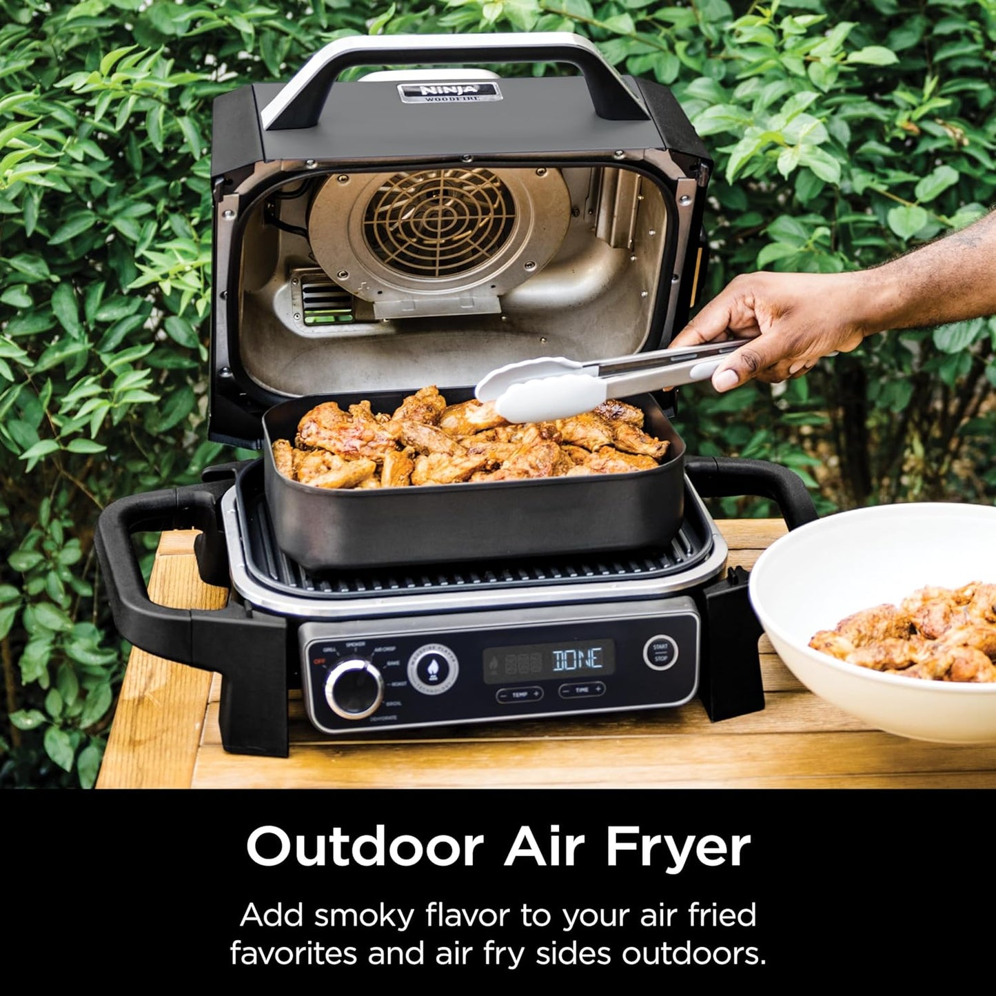 Ninja | Woodfire Series | 7-In-1 (Grill, BBQ, Roast, Air Fry, Dehydrate, Broil, Smoke) | Portable & Weather Resistant | Cook up to 6 Steaks & 30 Hot Dogs | Woodfire Pellets Included | OG701
