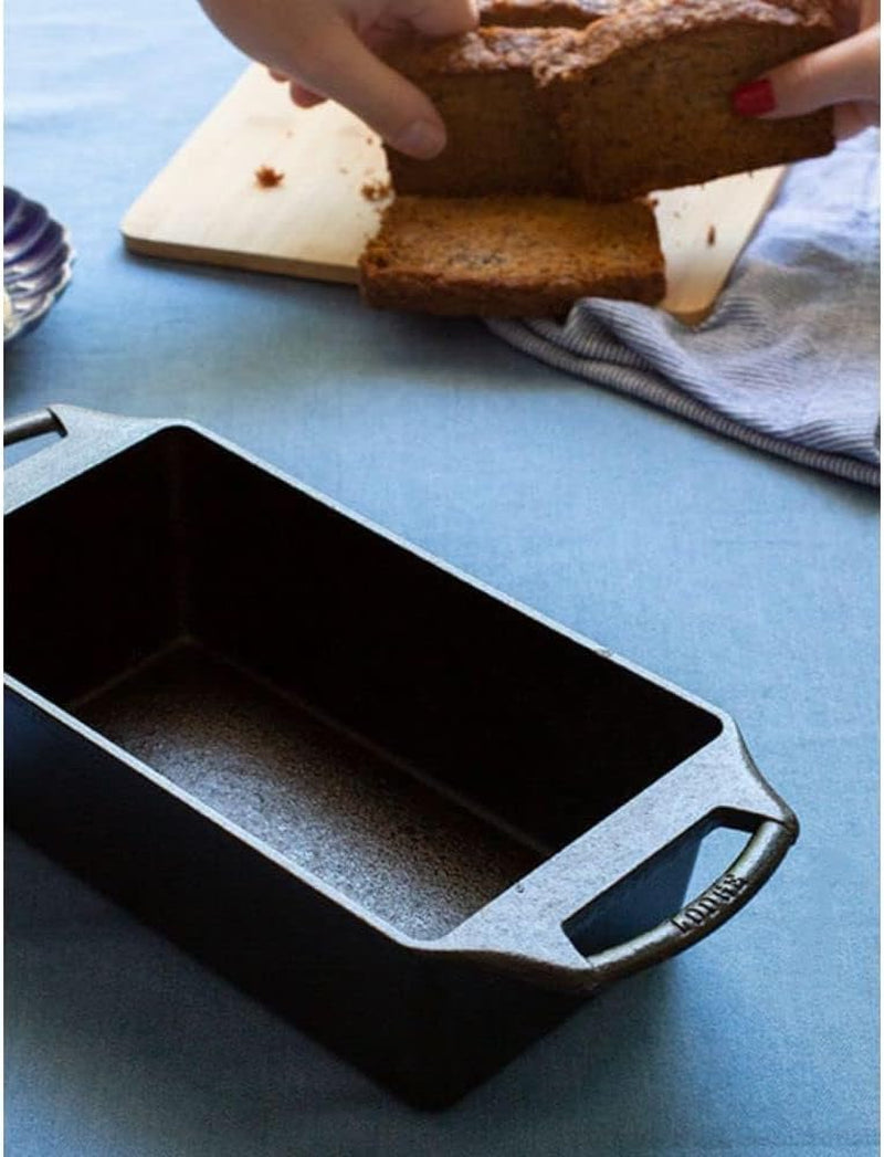 Lodge Cast Iron Loaf Pan 8.5X4.5 Inch, Black
