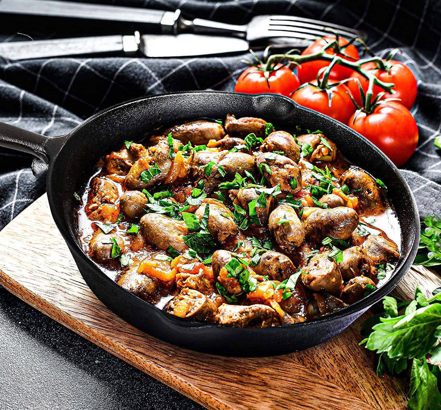 Utopia Kitchen Cast Iron Skillets 3 Piece Set, Chefs Pan, Pre Seasoned Cast Iron Skillets, 6, 8 & 10 Inches, Easy Use in the Oven, Stove, Grill, or Campfire, Black