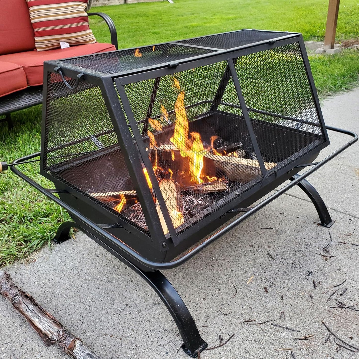 Sunnydaze 36-Inch Northland Steel Outdoor Fire Pit - Outdoor Fireplace for Patio with Grill, Spark Screen, and Protective Cover