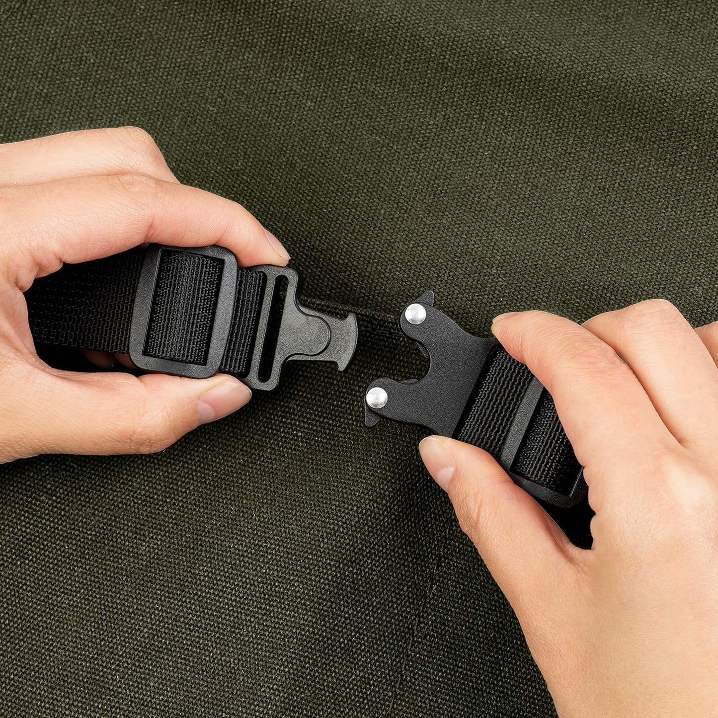 Chef Apron, Heavy Duty 12Oz Canvas, Cross Back and Neck Straps, 43-In-1 Multitool, Tactical Buckle and Clip