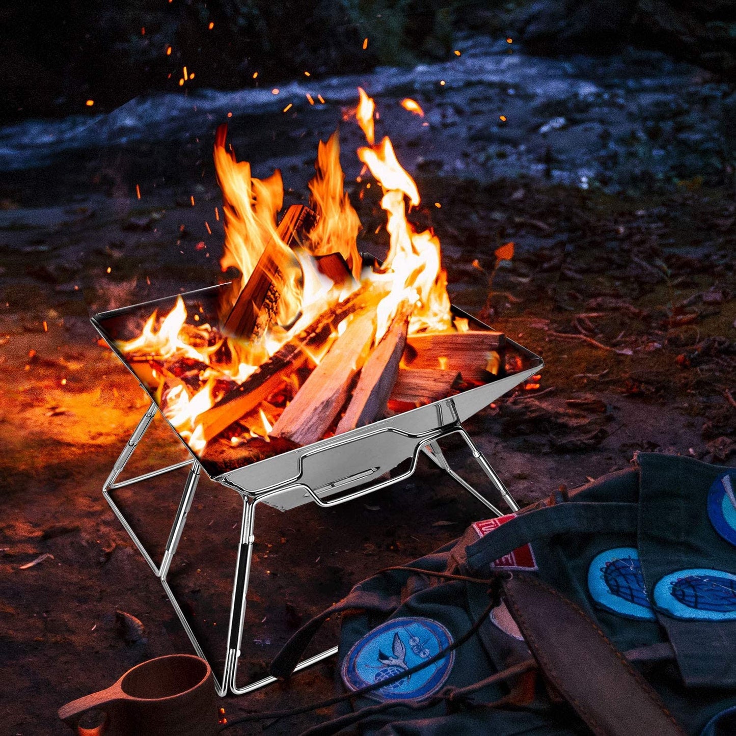Odoland Folding Campfire Grill, 304 Stainless Steel Grate Barbeque Grill, Portable Camping Grill with Legs for Picnics, Backpacking, Outdoor with Carrying Bag and Kitchen Tongs