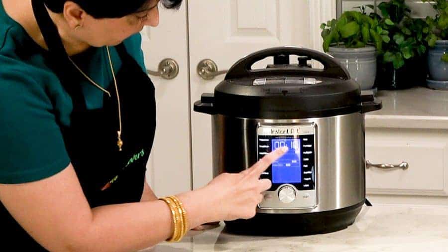 How Long to Cook Leeks in a Pressure Cooker? Timing Tips and More