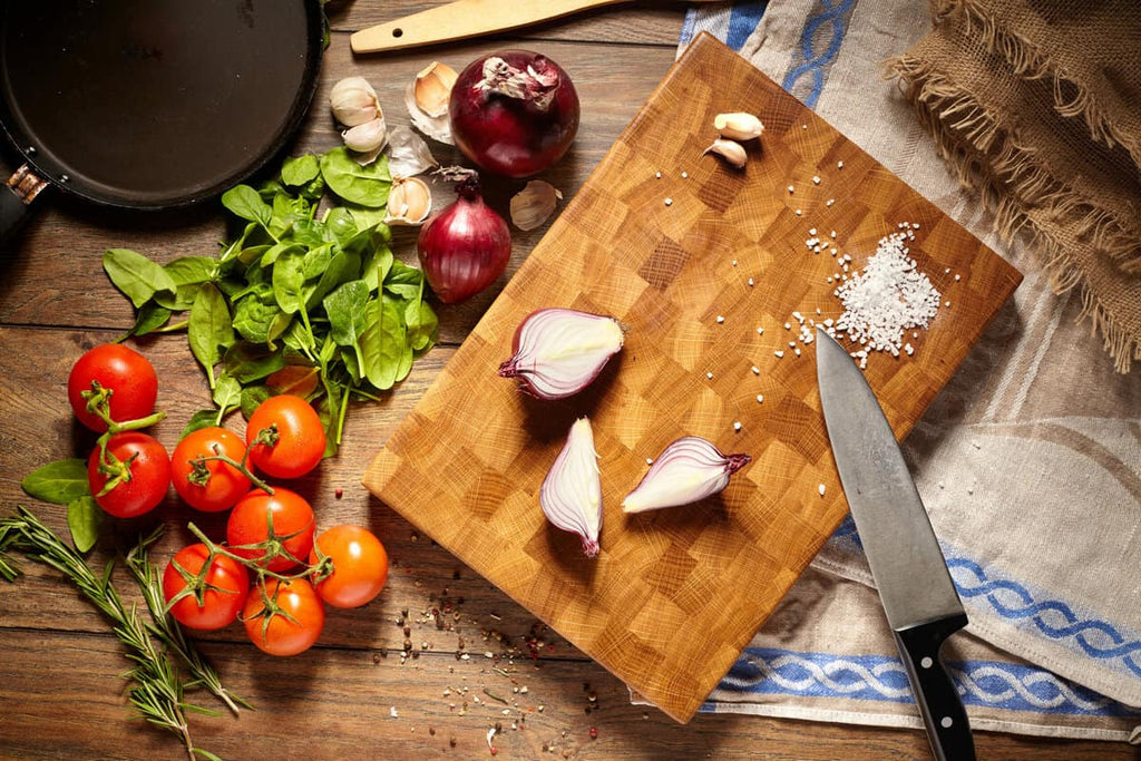 How to Clean Your Wooden Cutting Board: What to Avoid?