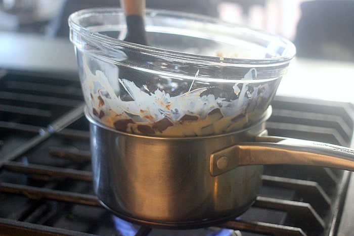 Shocking Guide: How to Scald Milk in a Double Boiler for Perfect Desserts