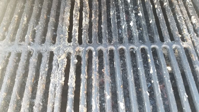 Grill Grates Not Heating Evenly: Solving Uneven Heating Issues