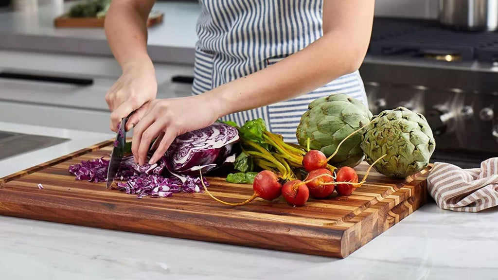 How to Clean a Cutting Board with Lemon: A Barbecue Lover's Guide