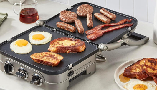 How to Hold a Spatula for Better Flipping and Grilling