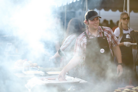 Breathable aprons for summer cooking: Stay Cool and Comfortable