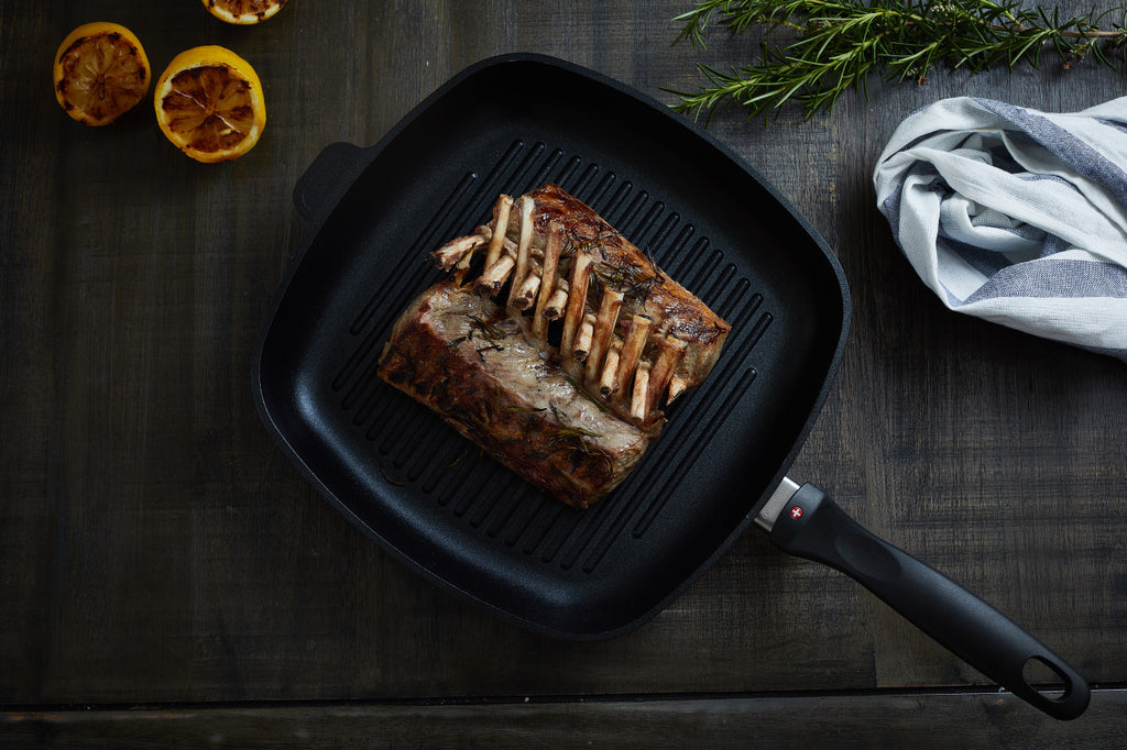 How to Clean Weber Grill Pan: Exclusive Tips for BBQ Enthusiasts