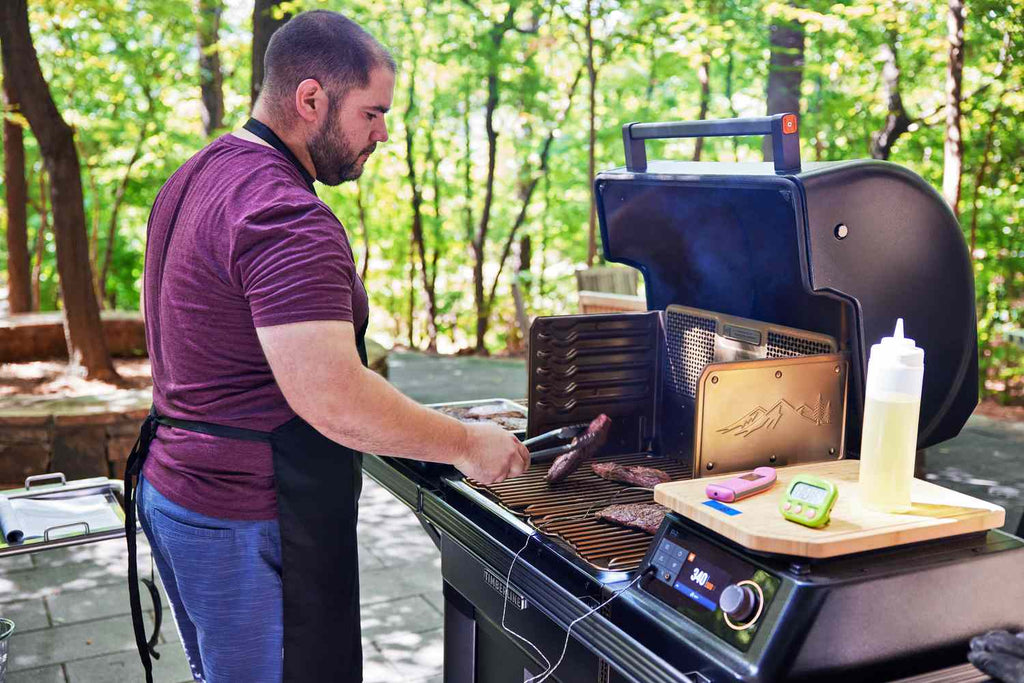 How to Smoke Chicken Wings on a Pellet Smoker: Beginner to Expert Tips