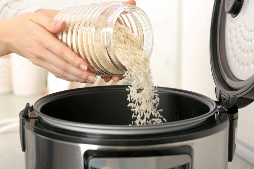 Mastering the Art of Cooking Frozen Dumplings in a Rice Cooker