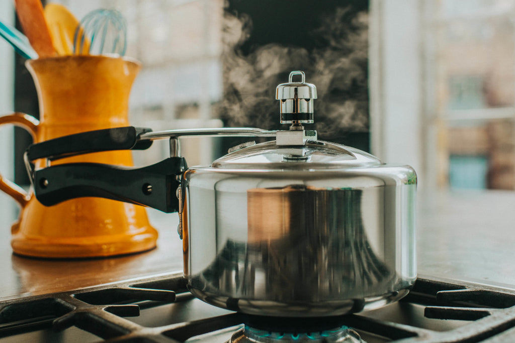 The Ultimate Guide: How to Cook Corn in a Pressure Cooker