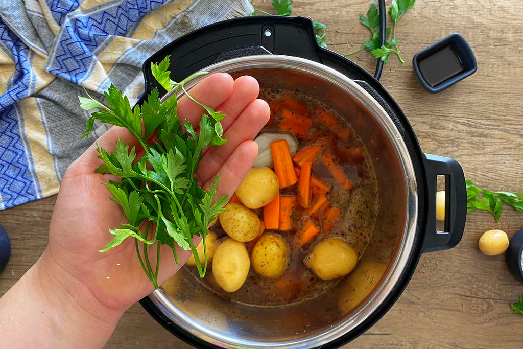 Mastering the Art of Cooking Small Potatoes in a Pressure Cooker: A Step-by-Step Guide