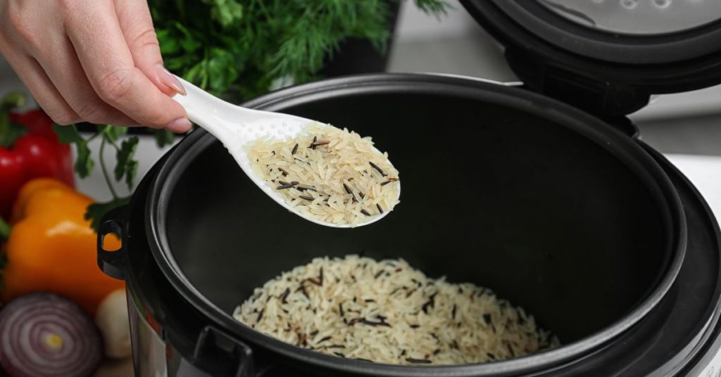 Mastering the Art of Claypot Chicken Rice in Your Rice Cooker