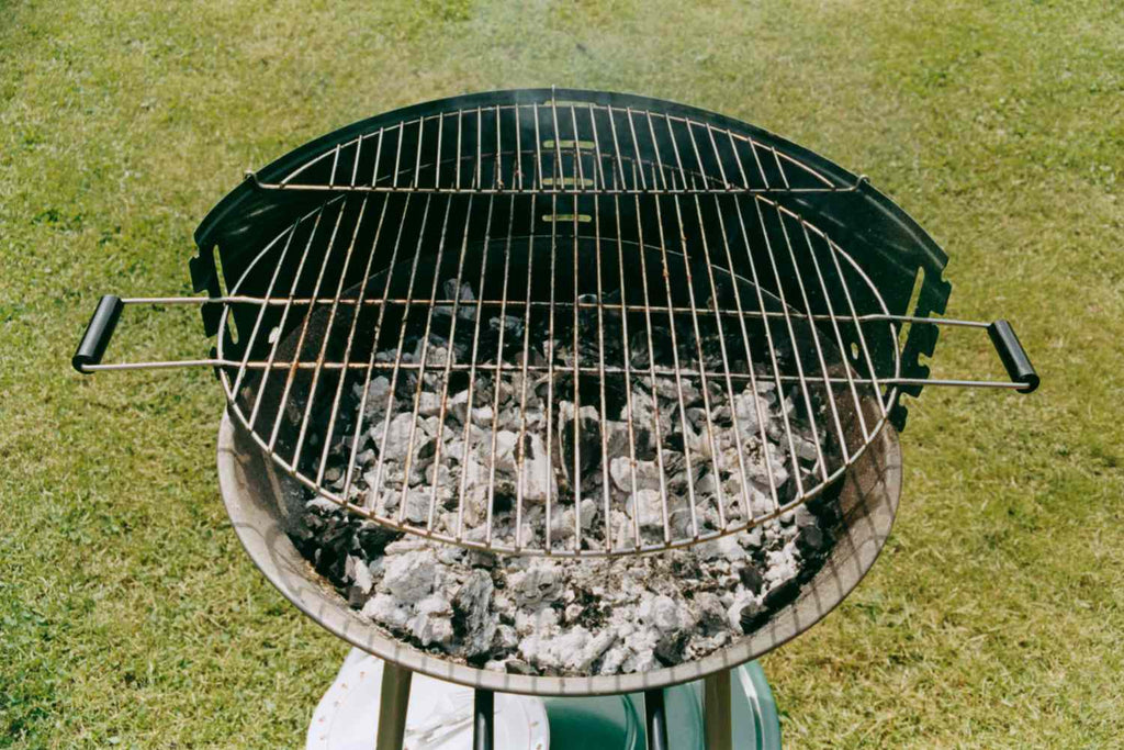 Exclusive Tips on How to Keep Charcoal Grill Hot for Barbecue Enthusiasts