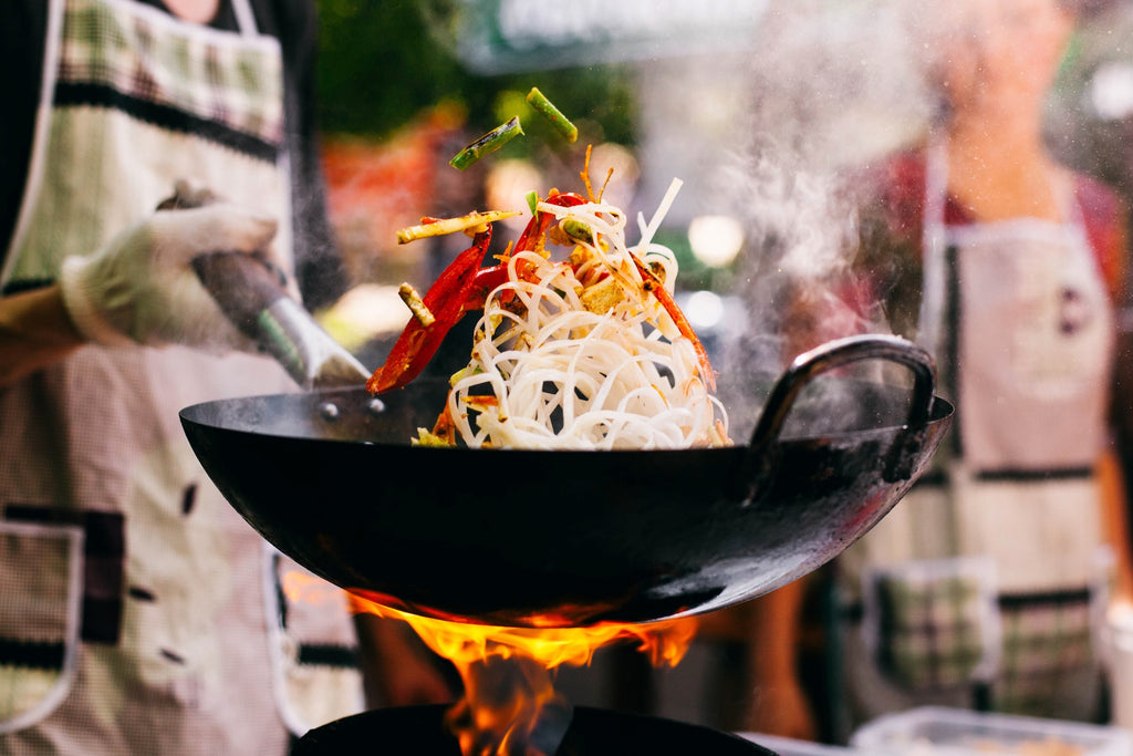 Which Wok Is the Best for Unforgettable Barbecue Feast?