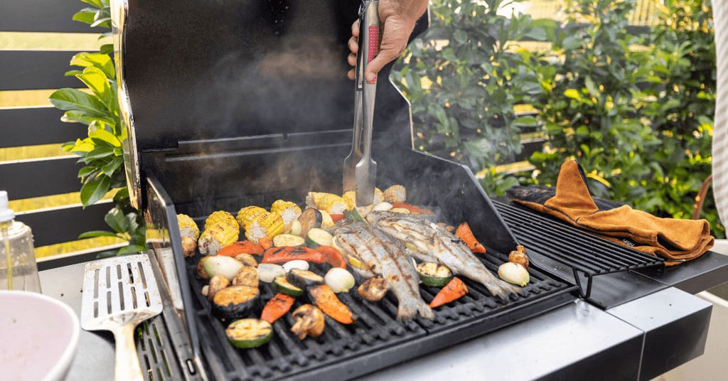 Ultimate Guide: How to Cook Corn on a Gas Grill for a Perfect Summer BBQ