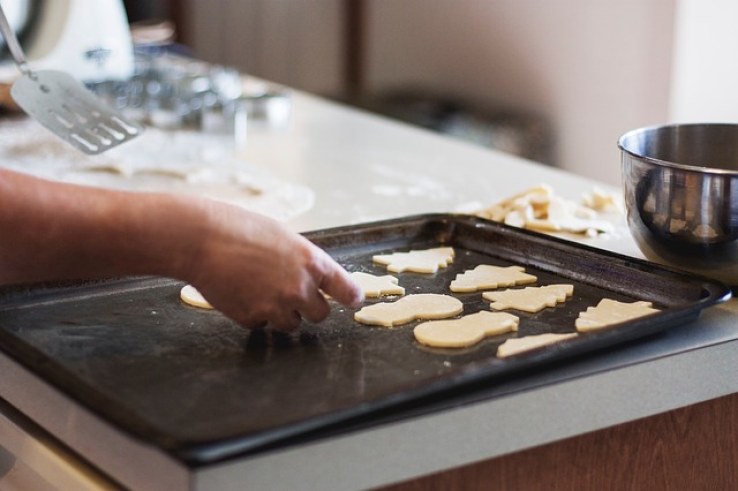 The Perfect Time to Leave Cupcakes in the Pan After Baking