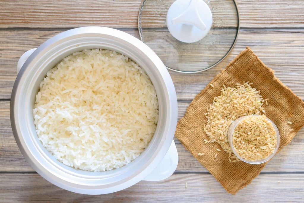 How Long Do You Cook Yellow Rice in a Pressure Cooker for Best Results?