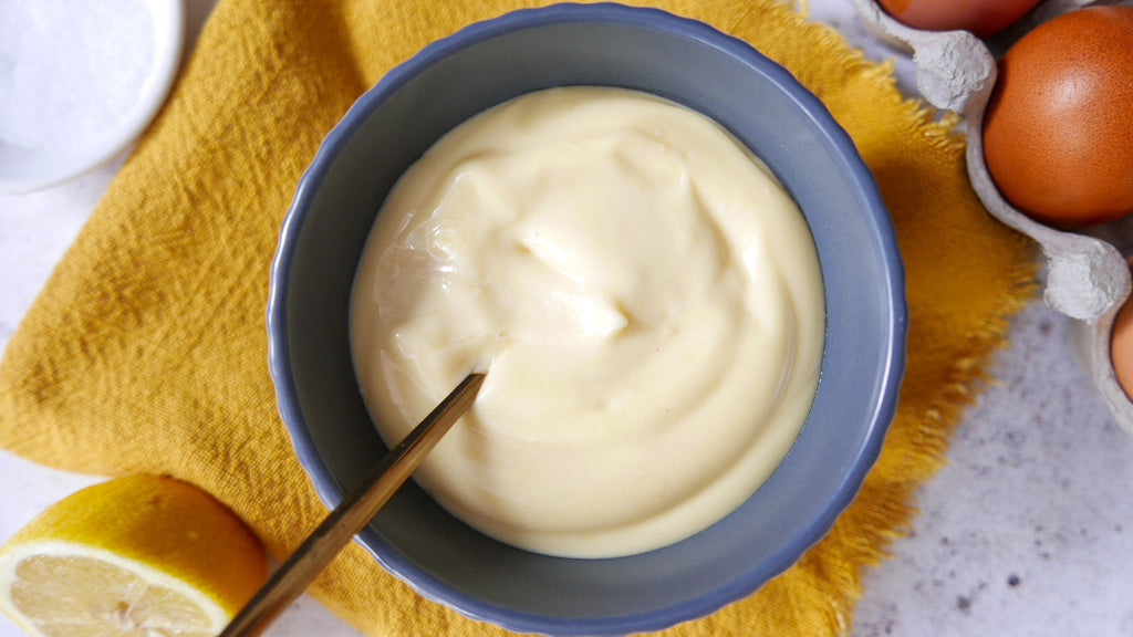 How to Make Sour Cream with Mayonnaise for BBQ Lovers?