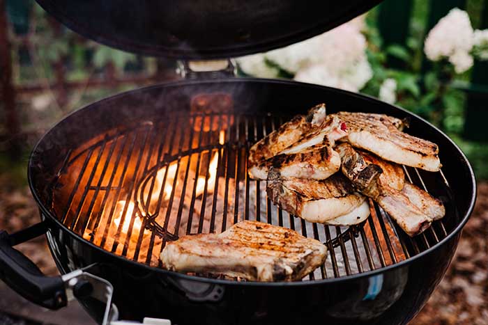 Perfectly Grilled Beef Ribs: Timing on a Charcoal Grill at 400F