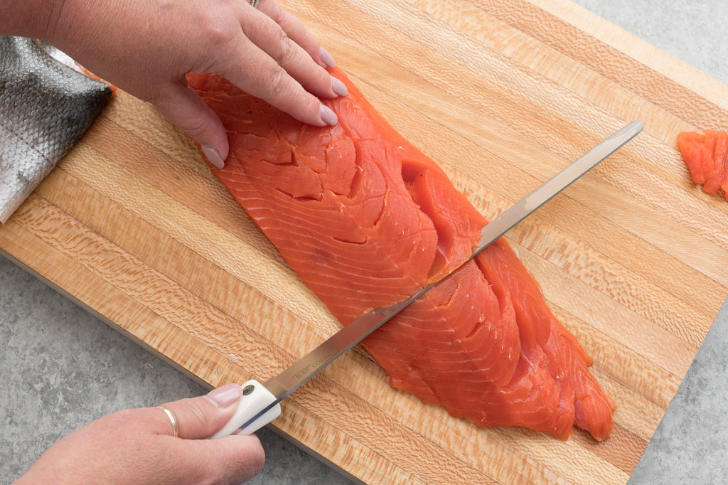 How to Cut with a Japanese Knife: Tips Every BBQ Enthusiast Must Know