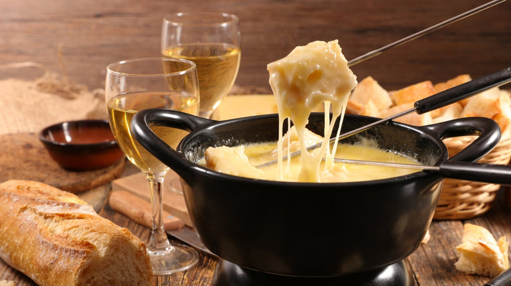 What to Have with Fondue Pot: A Guide for Barbecue Enthusiasts