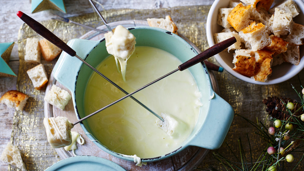 How to Use an All-Clad Fondue Pot: A Barbecue Enthusiasts Guide