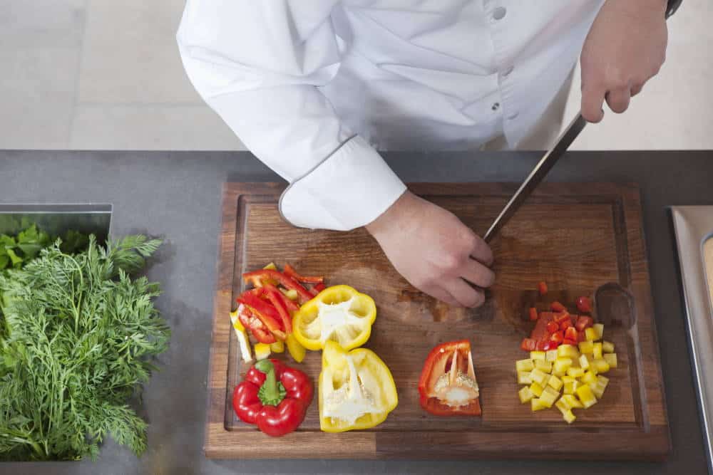 When Preparing Vegetables Which Color Cutting Board Should You Use?