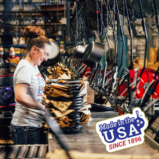 Lodge 15.5"X10.5" Cast Iron Baking Pan, Black