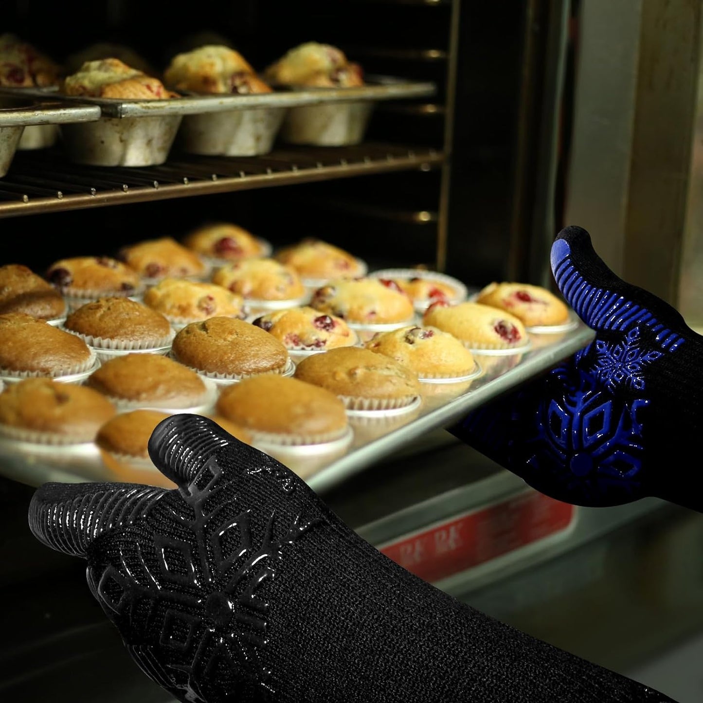 BBQ Oven Glove - Grilling Gloves Heat and Flame Protection Resistant 1472℉ Silicone Non - Extended Wrist for Additional Safety - Ideal for Outdoor Cooking, Grilling, Barbeque - Women/Men Dad for Gifts