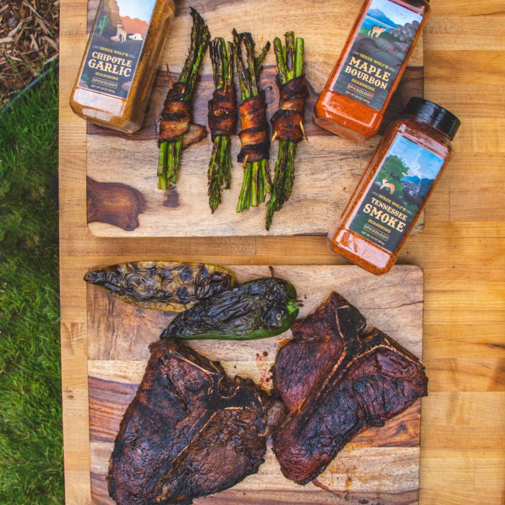 Spiceology & Derek Wolf - Maple Bourbon Seasoning - Sweet & Smoky Barbeque Rubs, Seasonings and Spice Blends - Use On: Ribs, Pork Shoulder, Beef, Bacon, Chicken Wings, Popcorn, Scallops or Duck Breast - 4.2 Oz