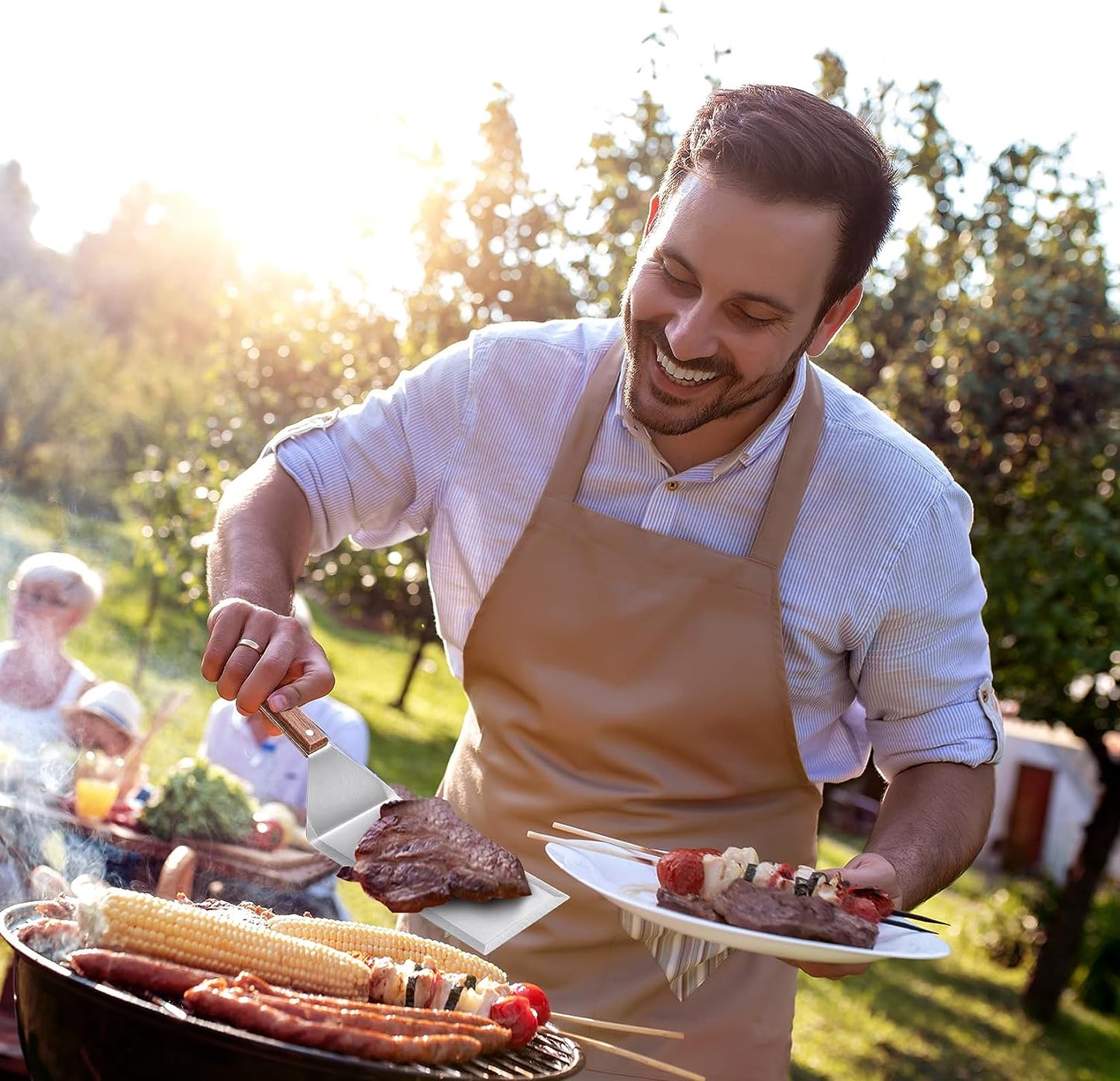 LUSHIG Stainless Steel Spatula with Wooden Handle, 8 Inch Metal Spatula for Cast Iron Skillet, Pancake Flipper Spatula with Beveled Edges, Food Flipper for Grilling, Cooking Scraper BBQ Grill Flat Top