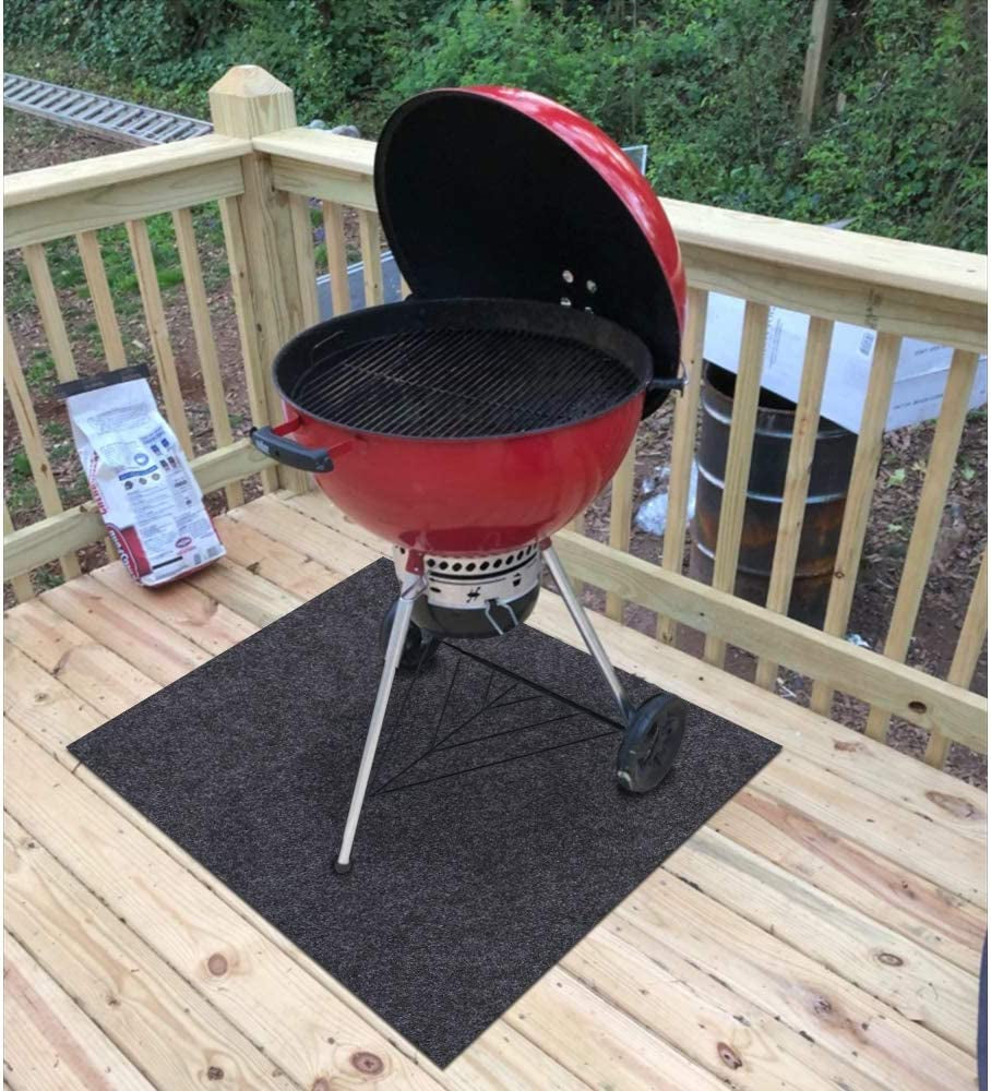 Gas Grill Mat— BBQ Grilling Gear for Gas/Deck Absorbent Grill Mat Lightweight Washable Floor Mat，Under Grill Mat for Protective Floor，Protects Decks and Patios from Grease and Sauce Spills (36" X 72")
