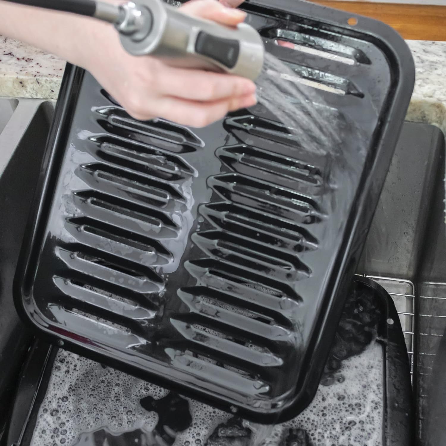 SPL50016 Large 2-Piece Broiler Pan & Grill Set Porcelain-On-Steel 16-1/2"X12-3/4"X1-3/4" Broiler Pan for Oven, Black