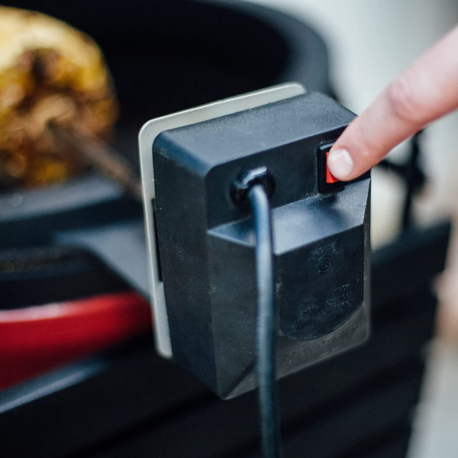 KJ-TISSERIENA Joetisserie Rotisserie Grill Accessory for Classic Joe Grills,Black