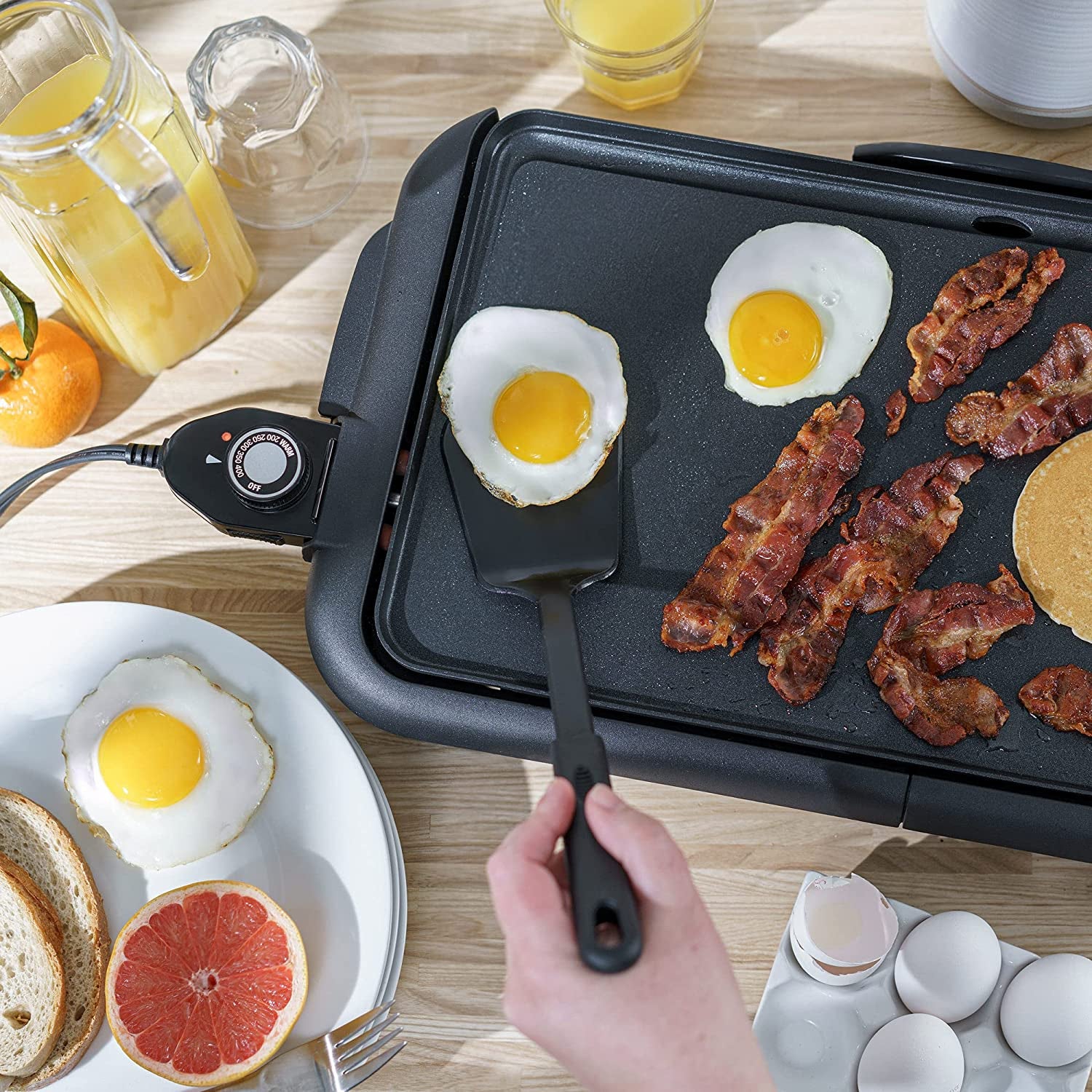 Electric Griddle with Warming Tray - Smokeless Indoor Grill, Nonstick Surface, Adjustable Temperature & Cool-Touch Handles, 10" X 18", Copper/Black