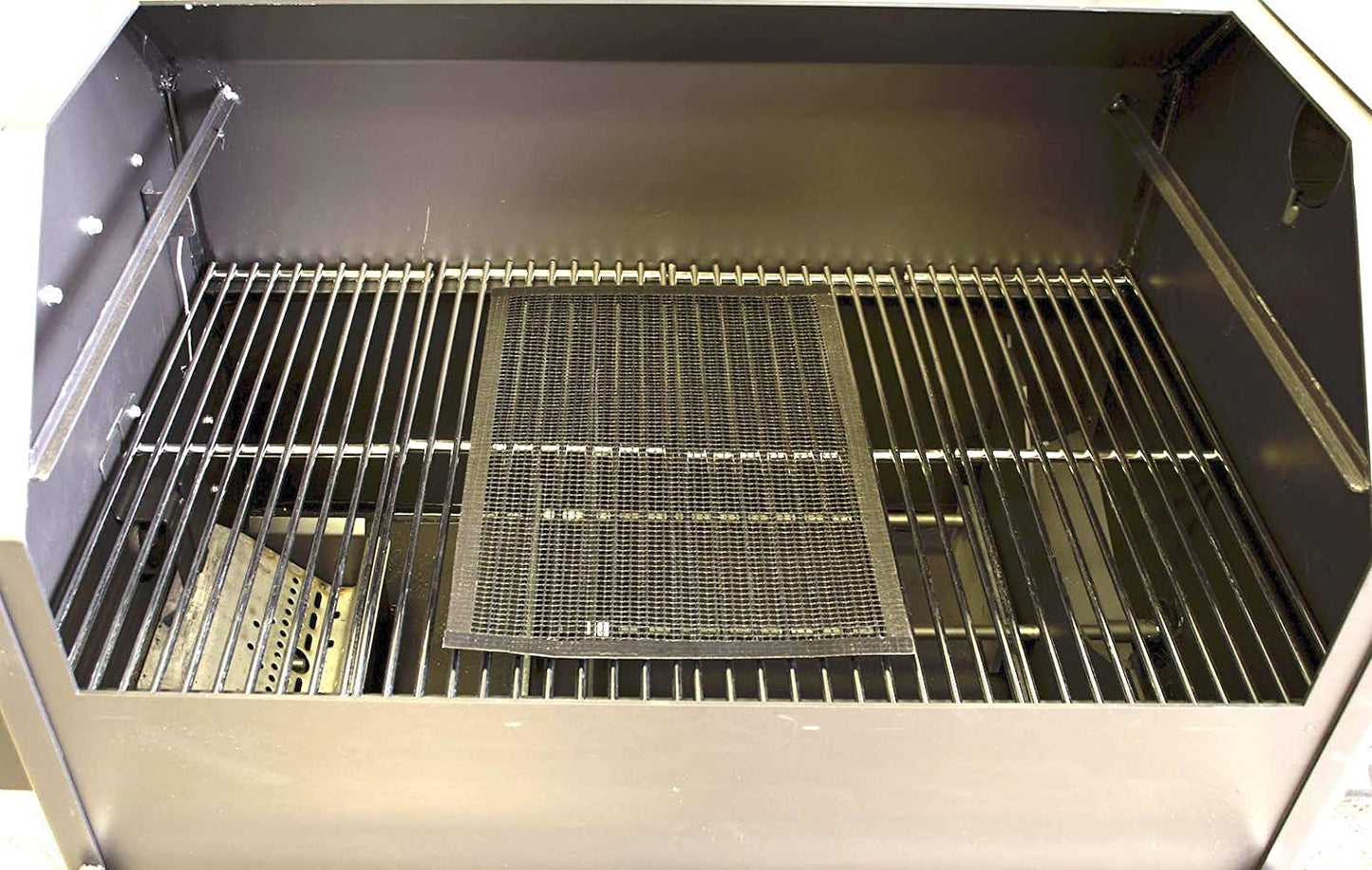 Non-Stick BBQ Mesh Grill Mat- Perfect for Smokers - Traeger, Green Egg, Kamodo Compatible - 2 Mats