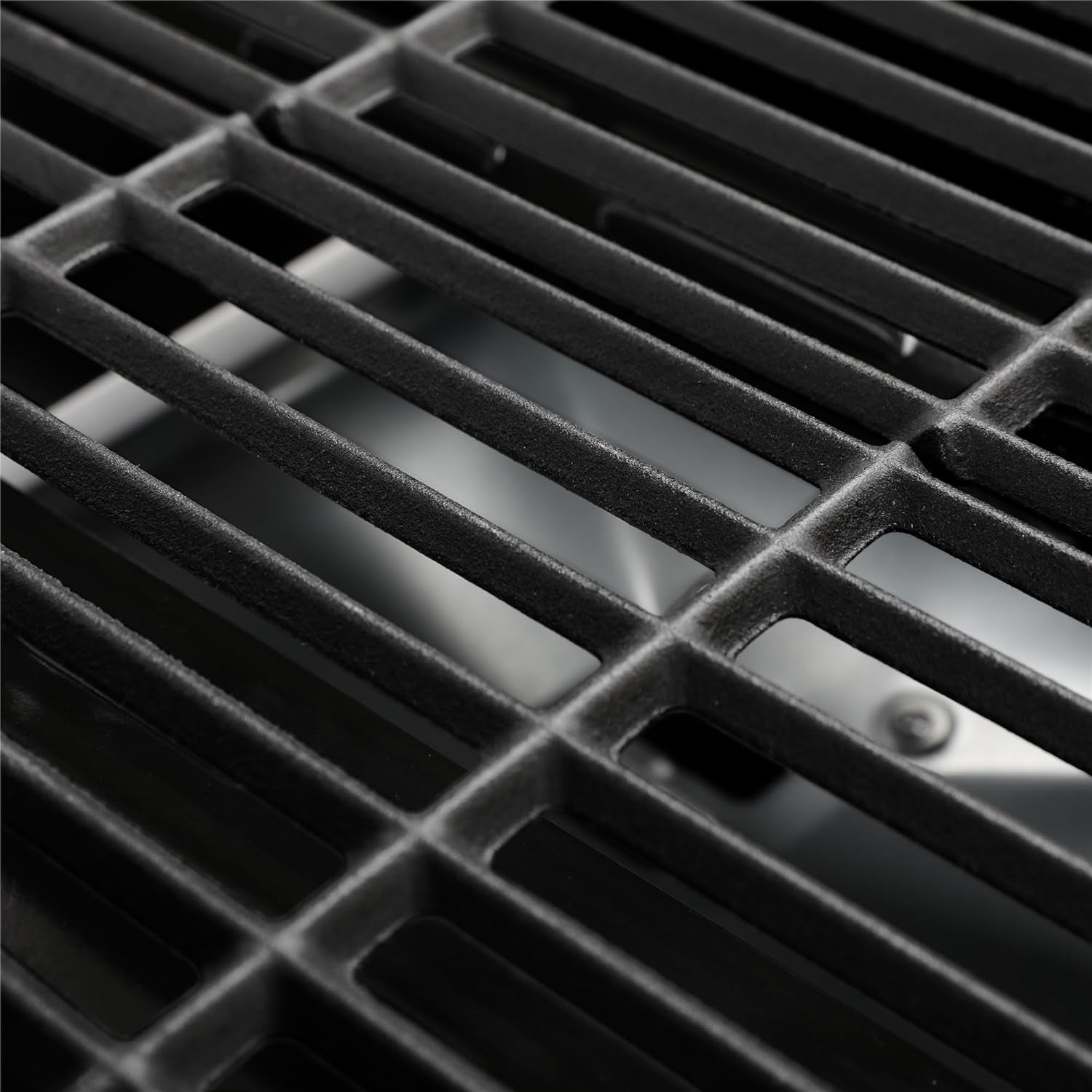 GD4002T Tailgater Tabletop Gas Grill Griddle, 4-Burner Portable Propane Grill Griddle Combo, for Backyard or Outdoor BBQ Cooking, 40,000 BTU, Black