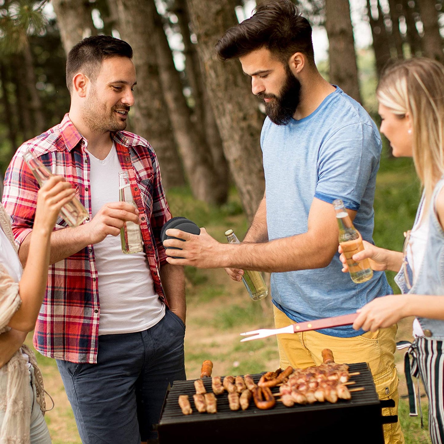 Grill Cleaning Brush - Bristle Free BBQ Cleaner with Heavy Duty Scrubber Pad, Safe Cast Iron and Griddle Scraper Pads, Ideal Accessories for Charcoal and Gas Grills - 2 Pack