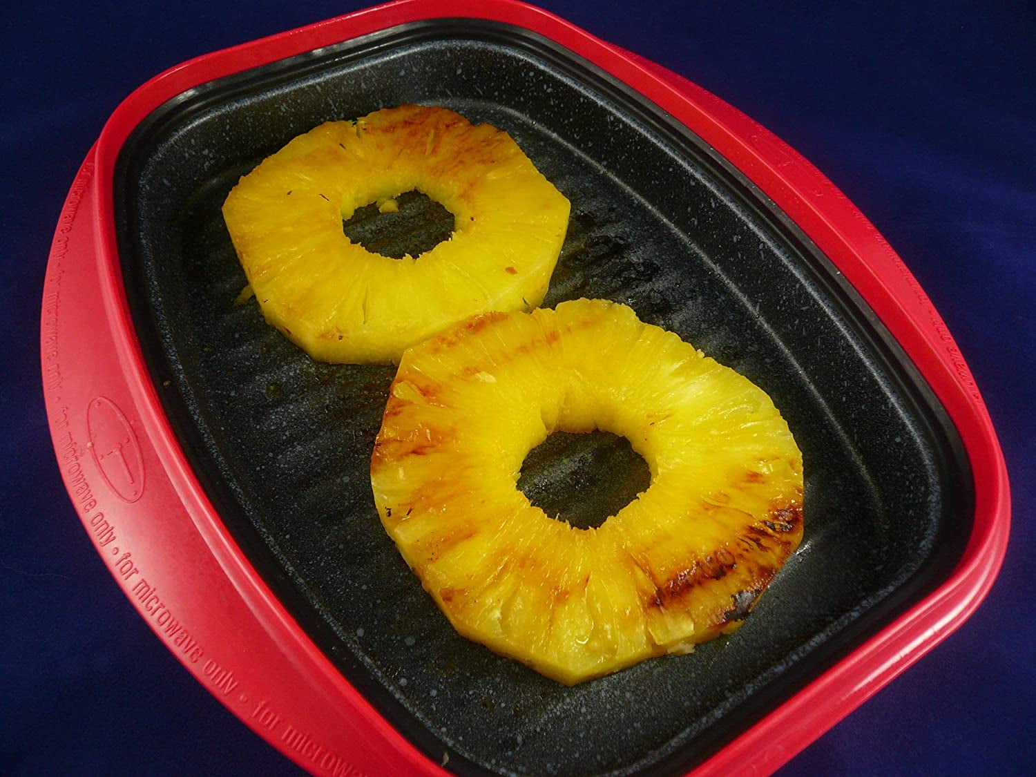 Grill Pan for Microwave Cooking, Red