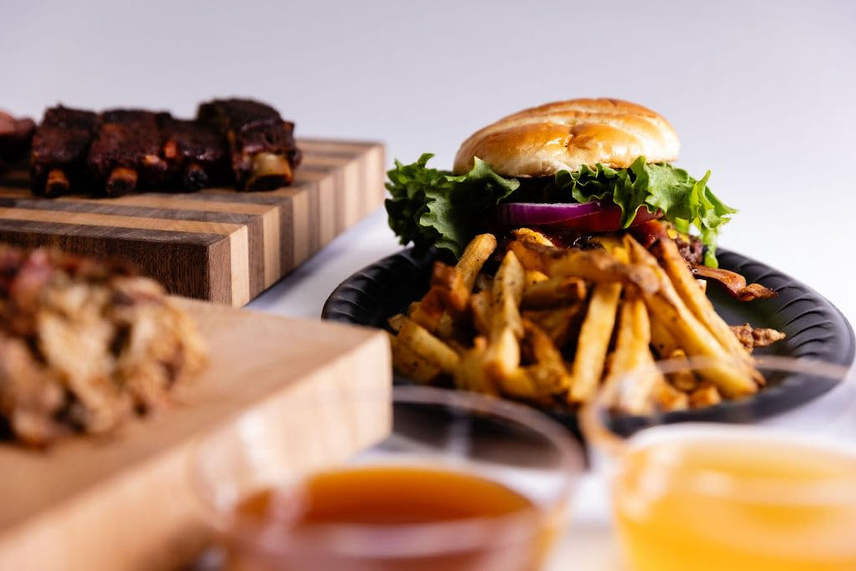 Kosmos Q Cherry Apple Habanero BBQ Glaze - 15.5 Oz Bottle for Sticky & Flavorful Barbecue - Thick BBQ Glaze for Competition Ready Mouth-Watering Meat (Cherry Apple Habanero)