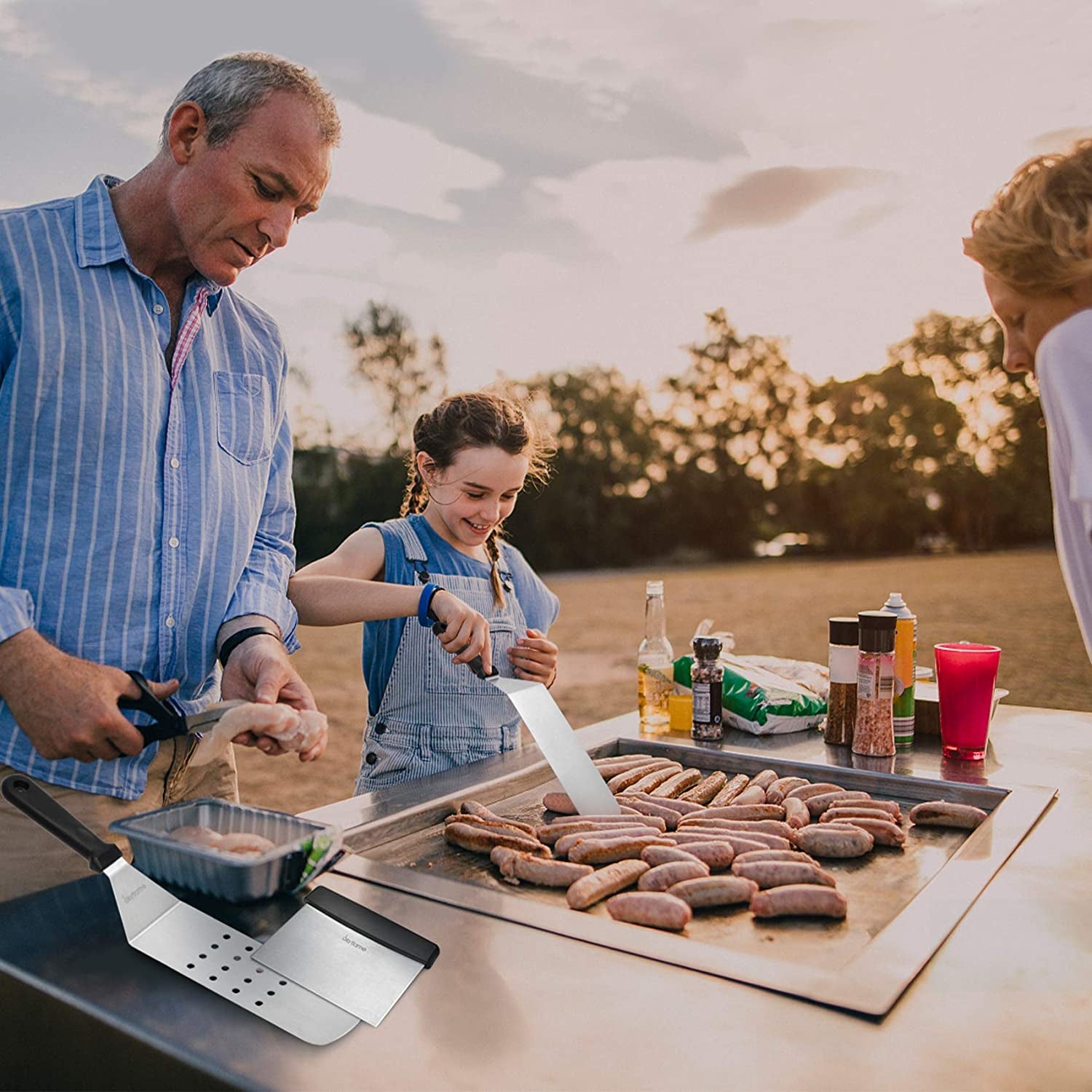 Skyflame 3 Piece Griddle Accessories Kit, Stainless Steel Professional Long BBQ Grill Spatula/Turner & Scraper Set for Flat Top Grill Hibachi Camping Cooking