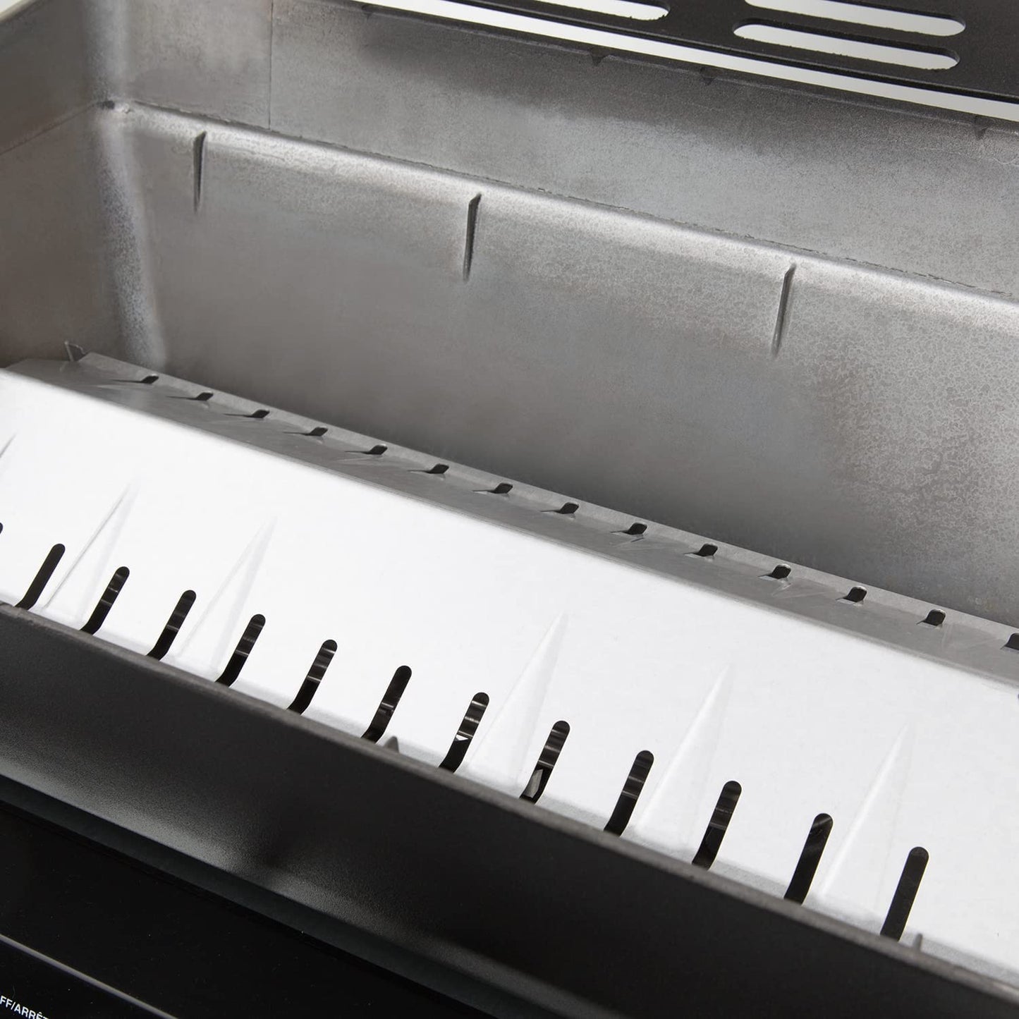 , 24025BMT, Cast 2-Burner, Liquid Propane Gas Grill, Black