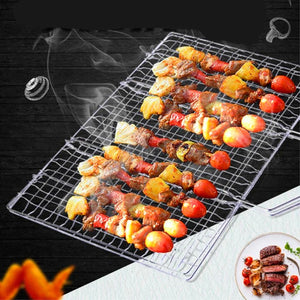 Barbecue Grilling Basket,Outdoor 430 Stainless Steel BBQ Pan for Fish,Vegetable,Beef Steaks, with Removable Wooden Handle