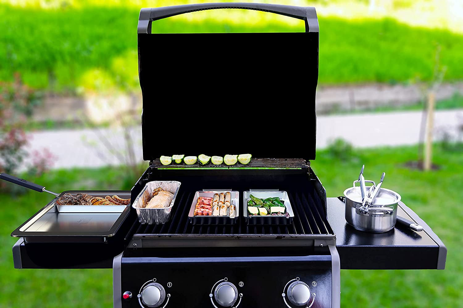 ™ BBQ 'N SERVE Grill Basket Set - Includes 3 Grilling Baskets a Serving Tray & Clip-On Handle - "Patented Grill-To-Table Design" Perfect for Grilling Fish Veggies & Meats